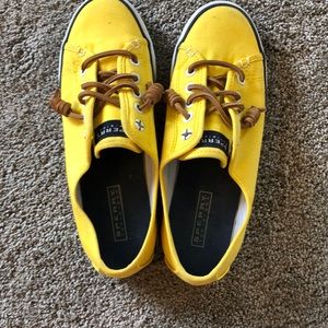 Sperry Crest Vibe Sneaker